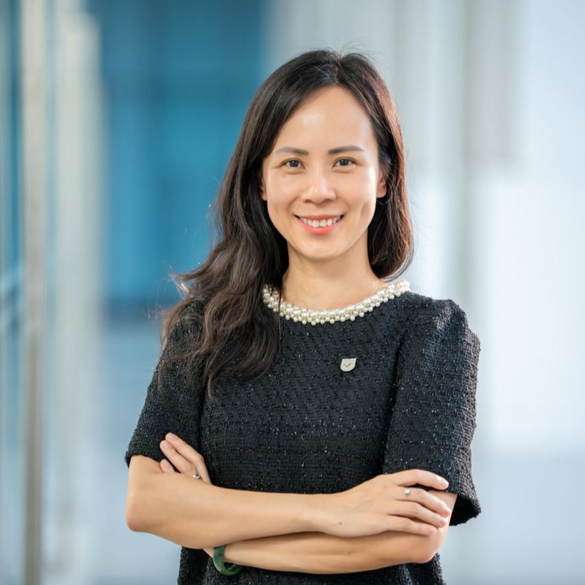 Pham Lan Phuong (Jennie) BUI, Van Lang University