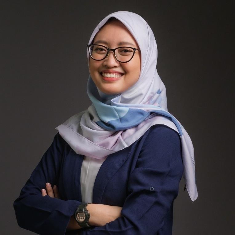 Rina DESITARAHMI, Universitas Islam Indonesia